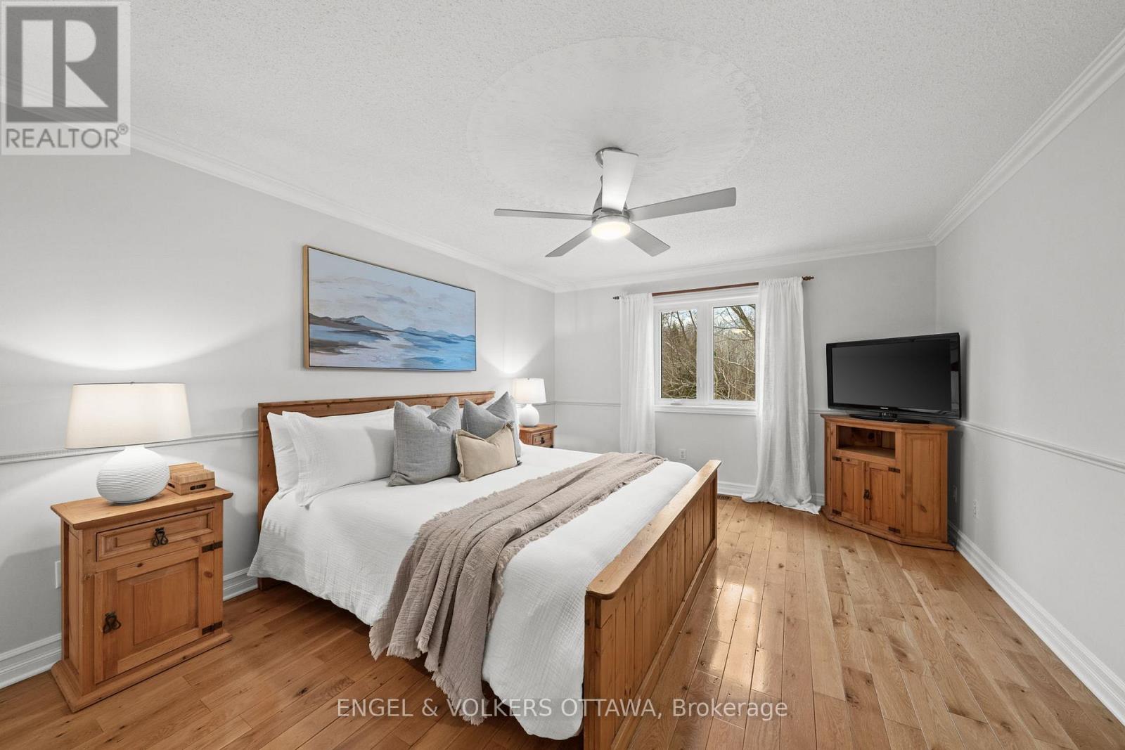 129 Corvinelli Crescent