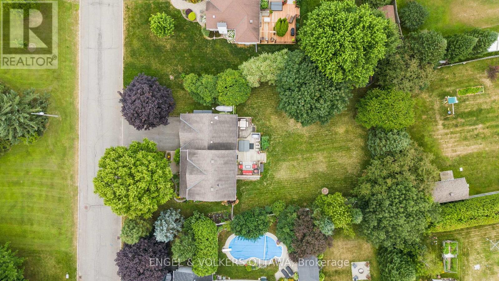 129 Corvinelli Crescent