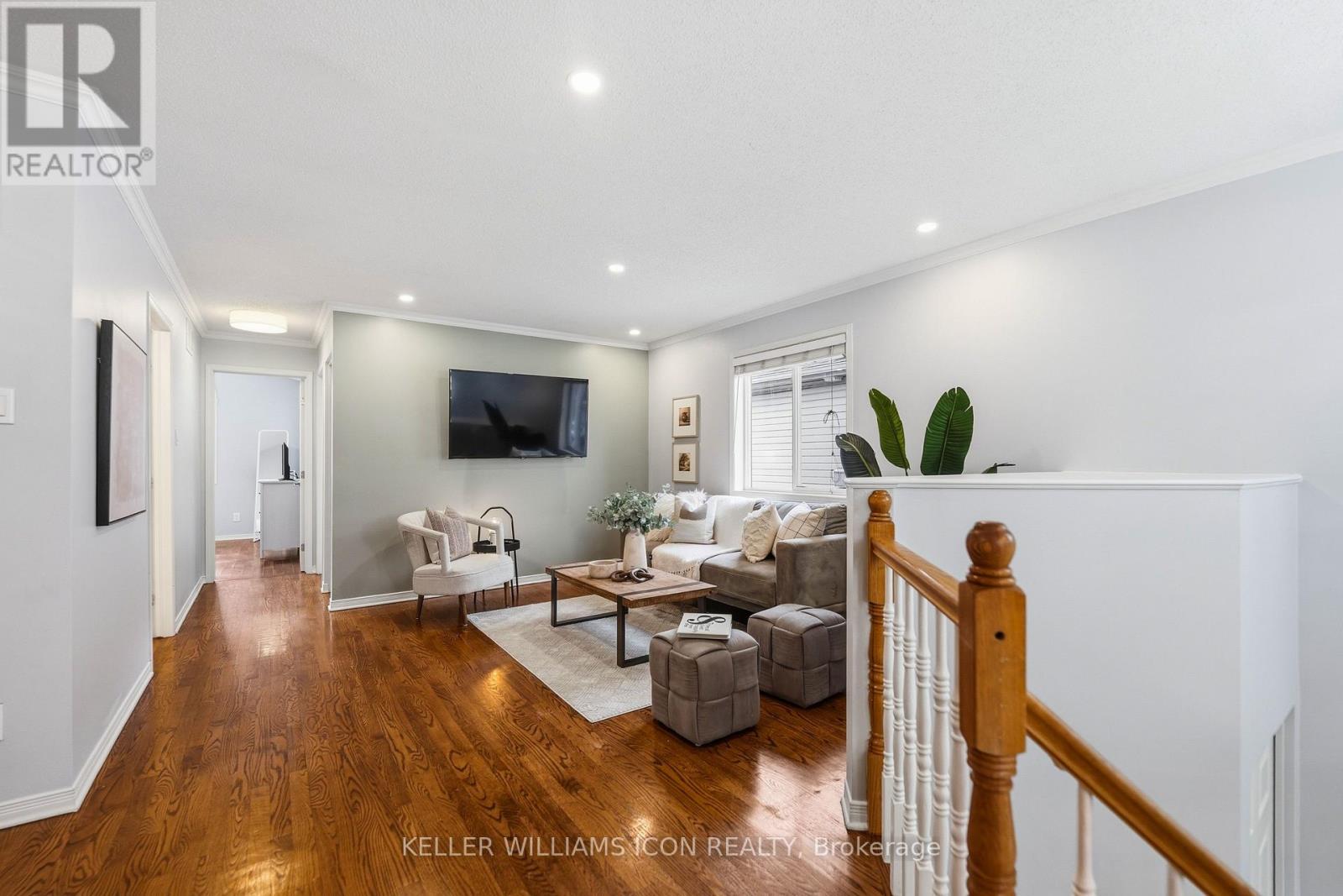 125 Castle Glen Crescent