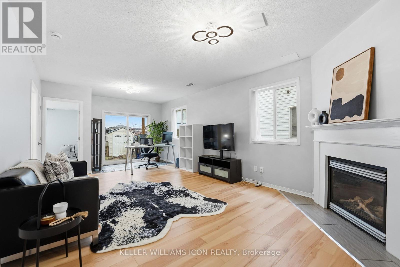 125 Castle Glen Crescent