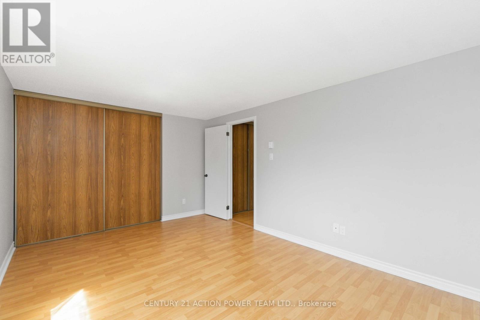 17 - 3103 Armada Avenue