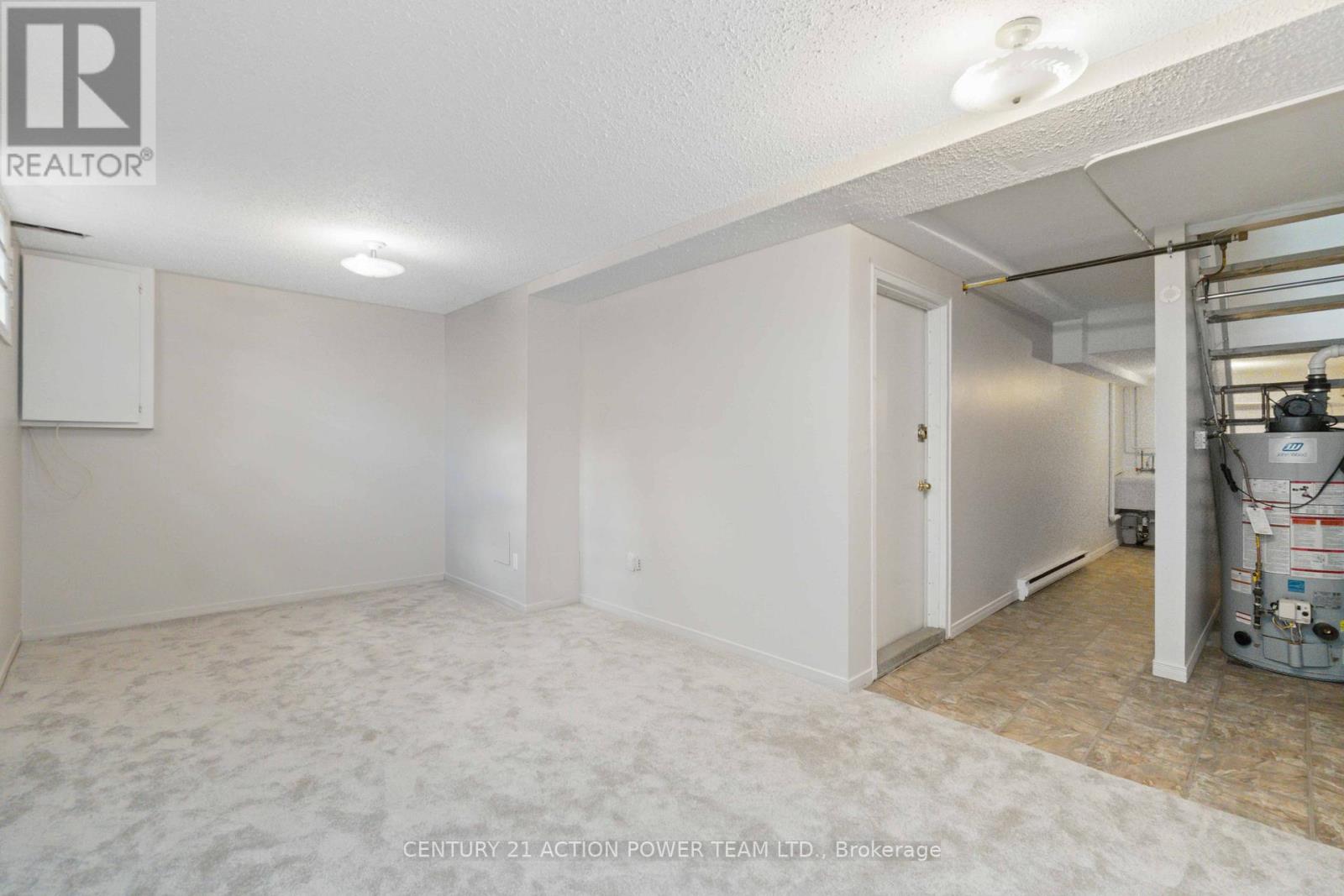 17 - 3103 Armada Avenue