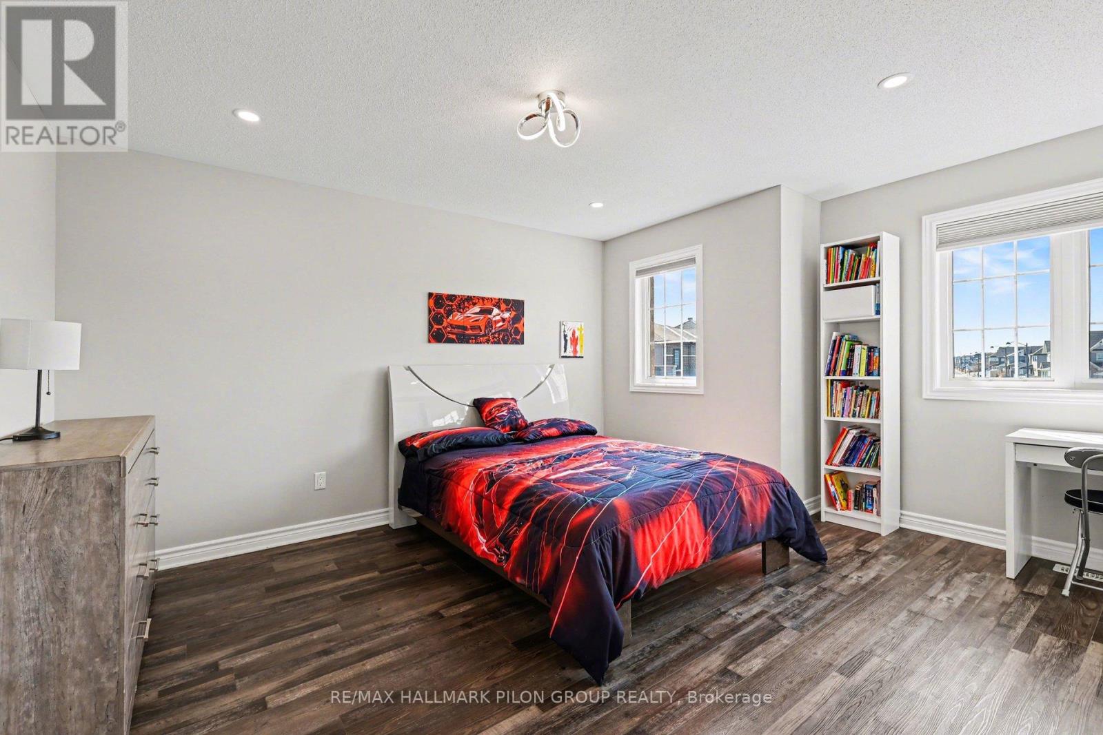 236 Esturgeon Street