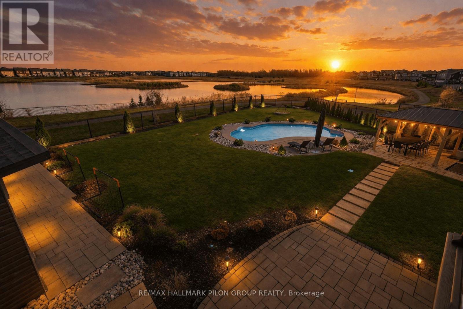 236 Esturgeon Street