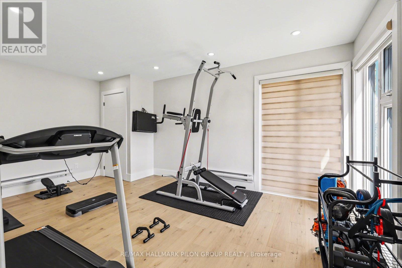 236 Esturgeon Street