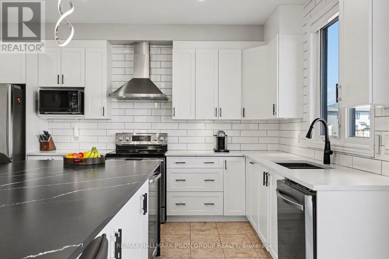 236 Esturgeon Street