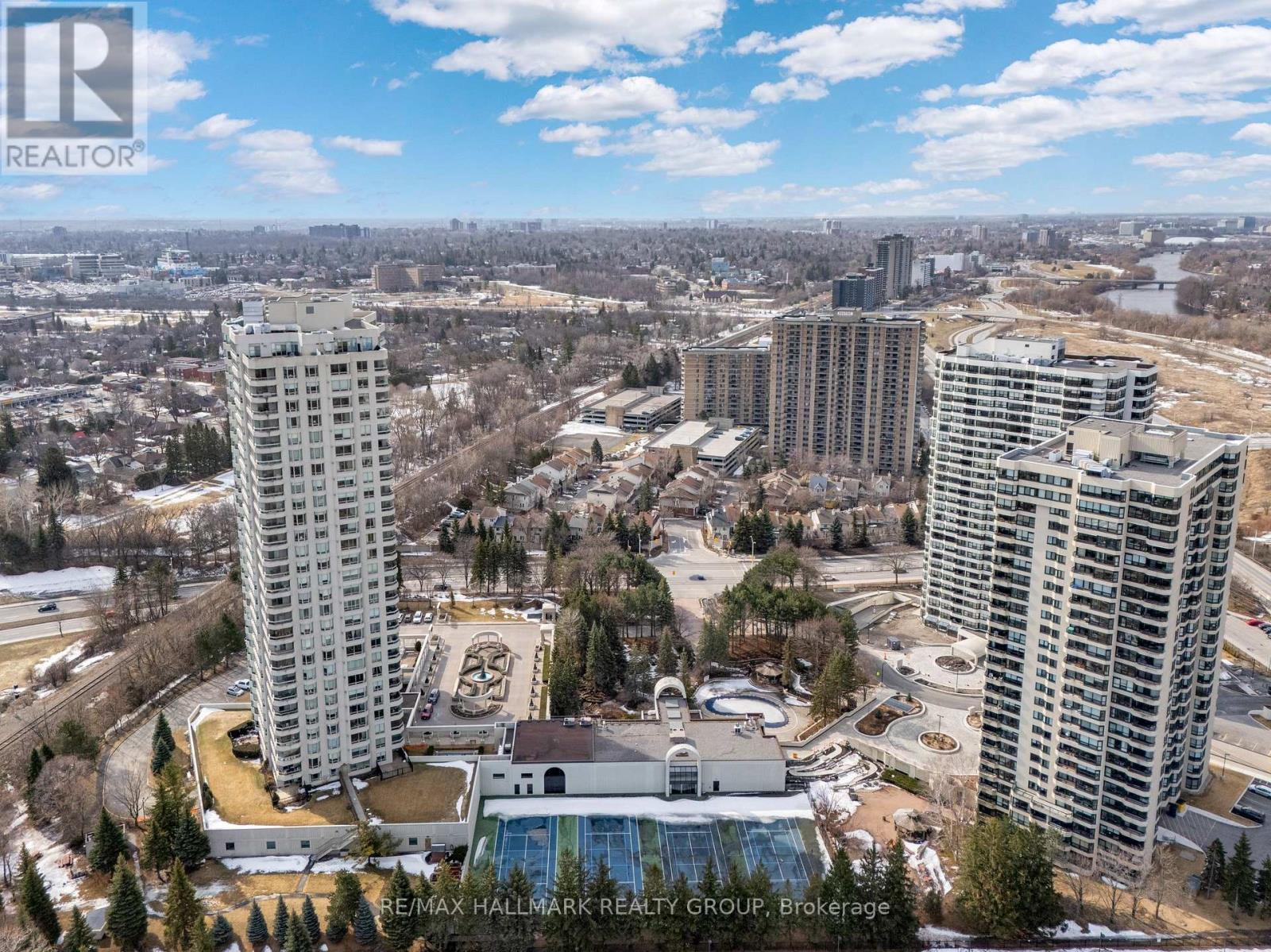 2204 - 1480 Riverside Drive