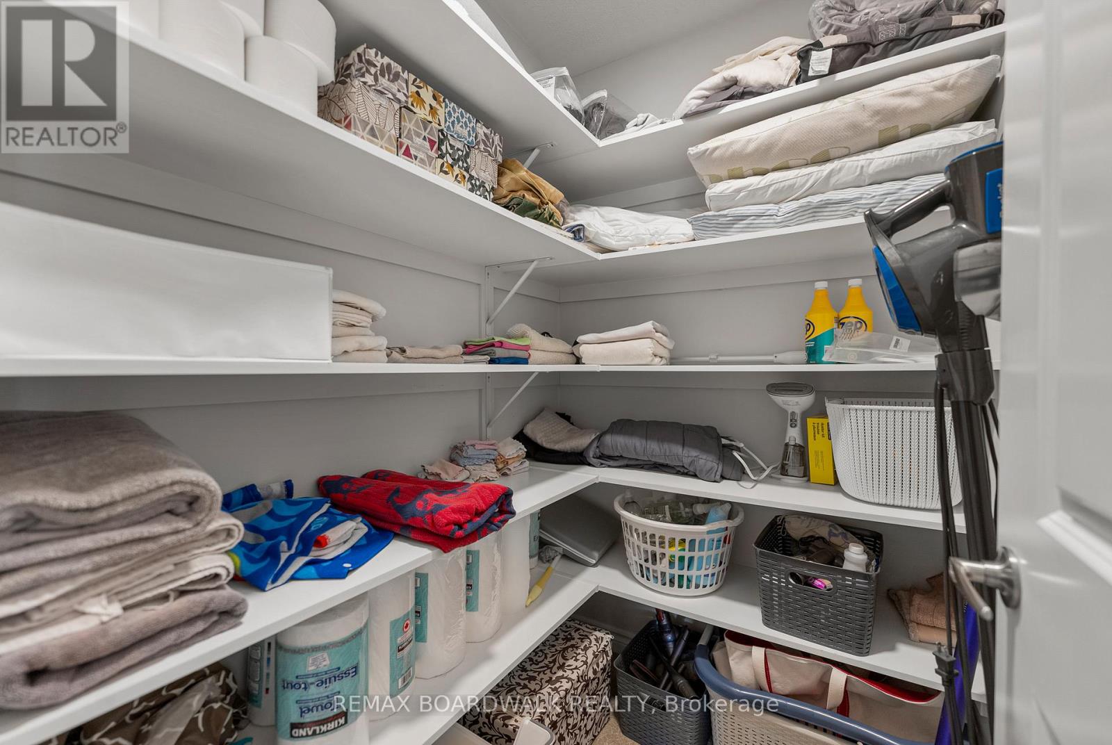 179 Equitation Circle