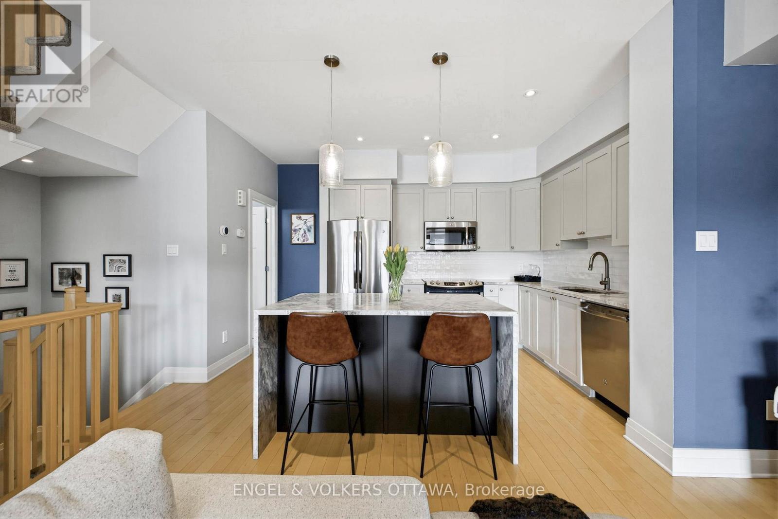 122 Nutting Crescent