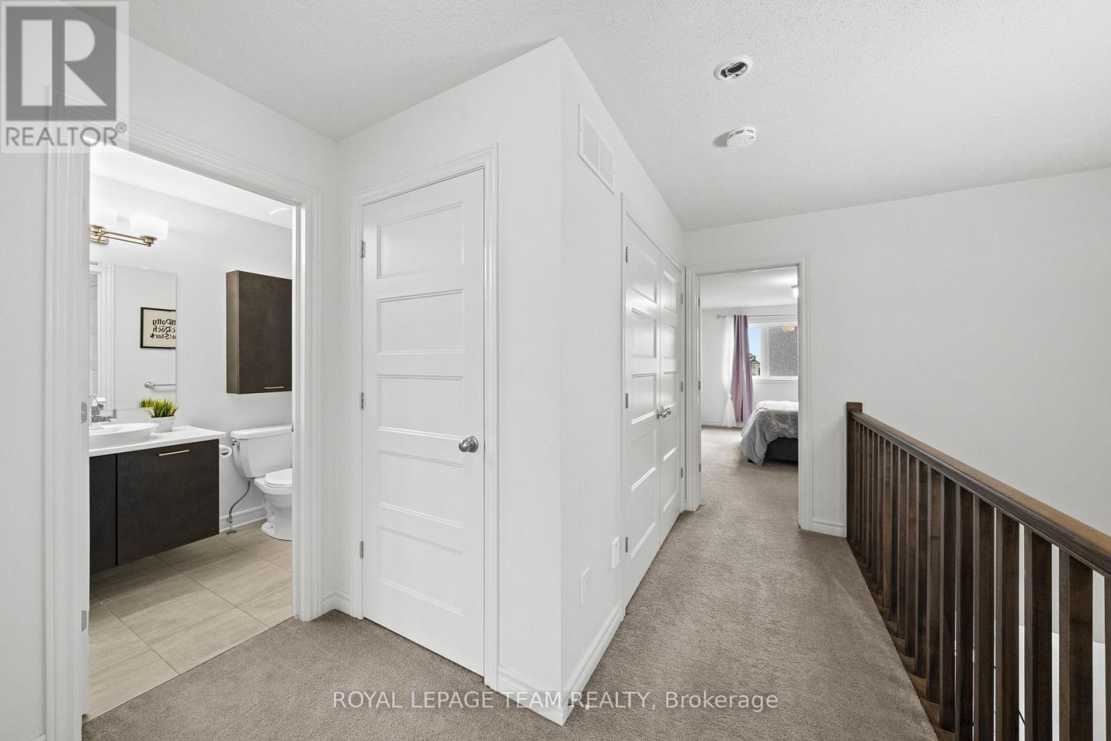 1160 Beckett Crescent