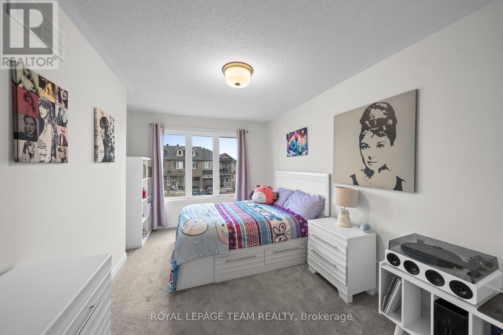 1160 Beckett Crescent