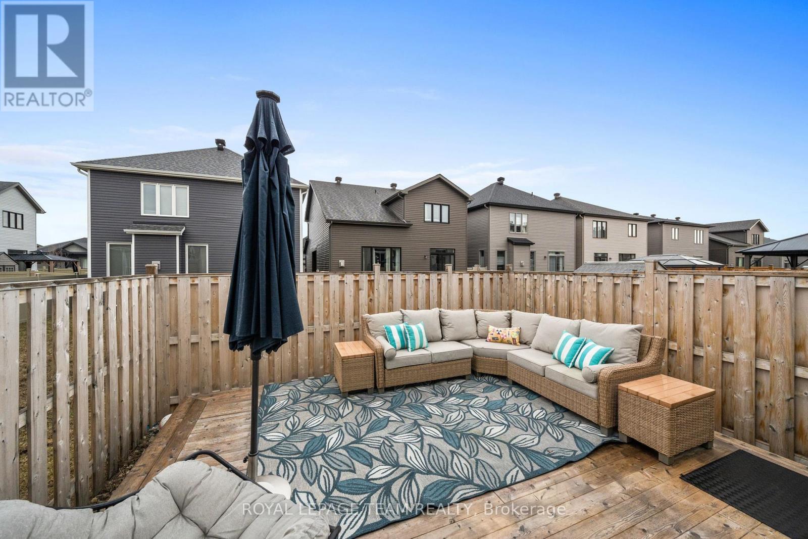 1160 Beckett Crescent