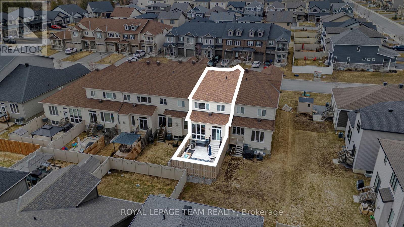 1160 Beckett Crescent