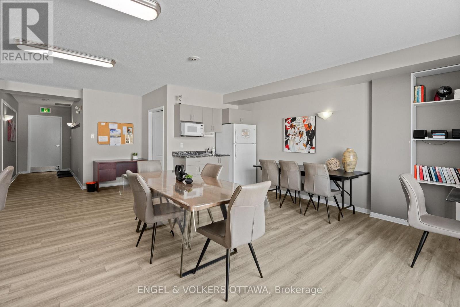 206 - 134 Edwards Street