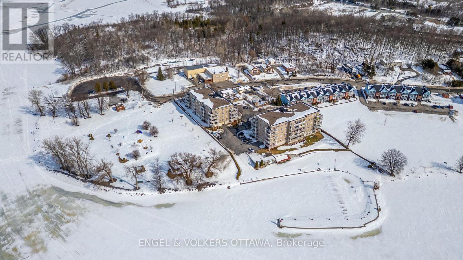 206 - 134 Edwards Street