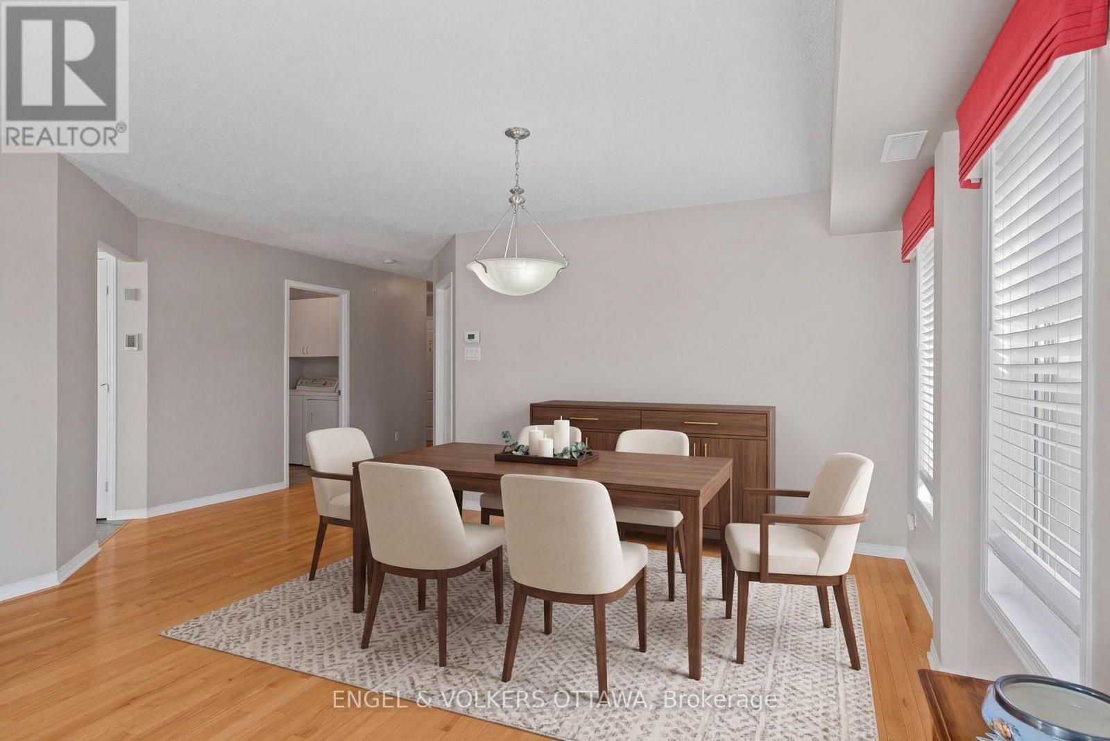 206 - 134 Edwards Street