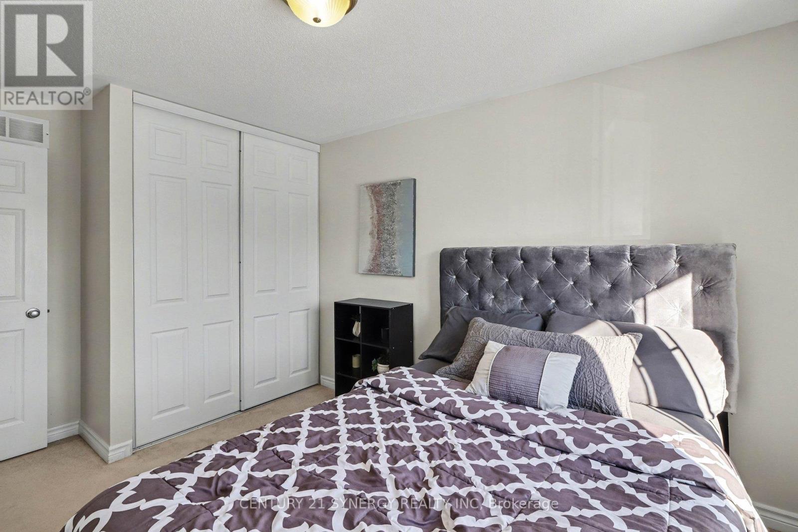 114 Silvermoon Crescent