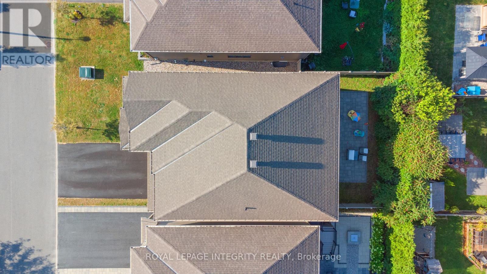 49 Hawks Landing Crescent