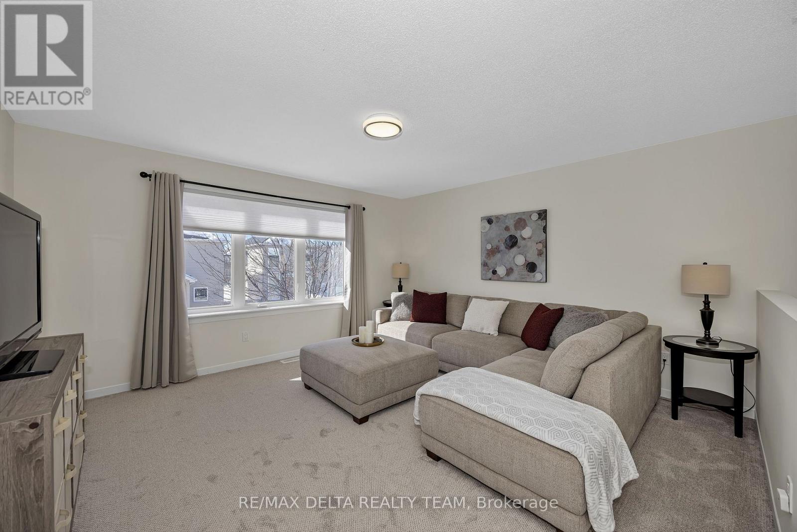 1889 Montmere Avenue