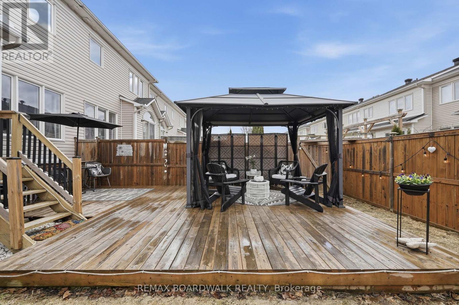 1600 Henri Lauzon Street