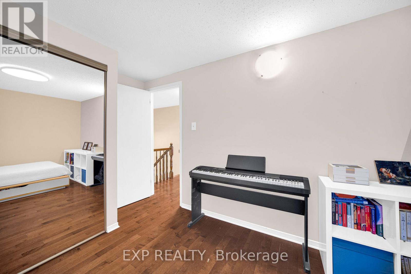 4 Huntersfield Drive