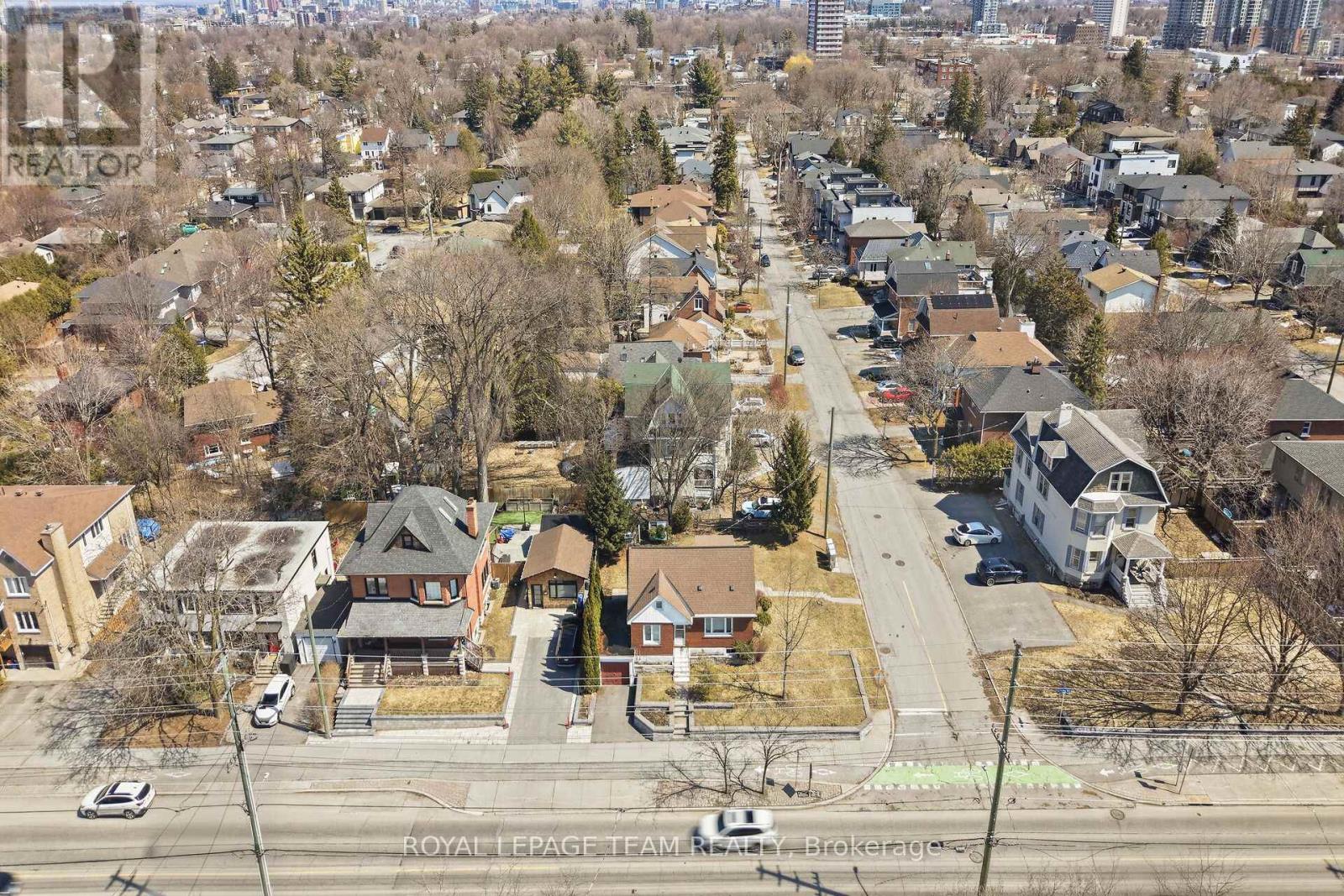 591 Churchill Avenue N