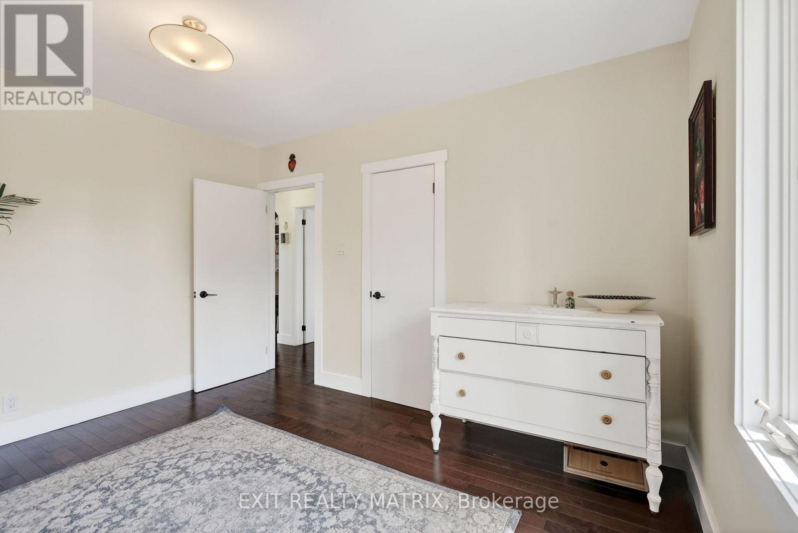 300 St. Jacques Street