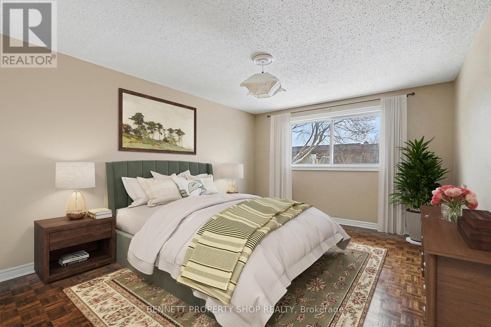 41 - 209 Ridgepark Private