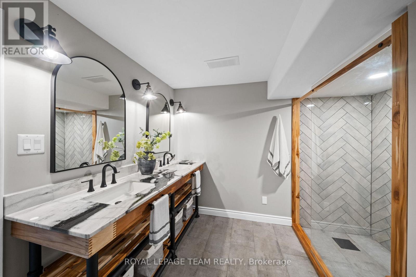 6673 Pebble Trail Way