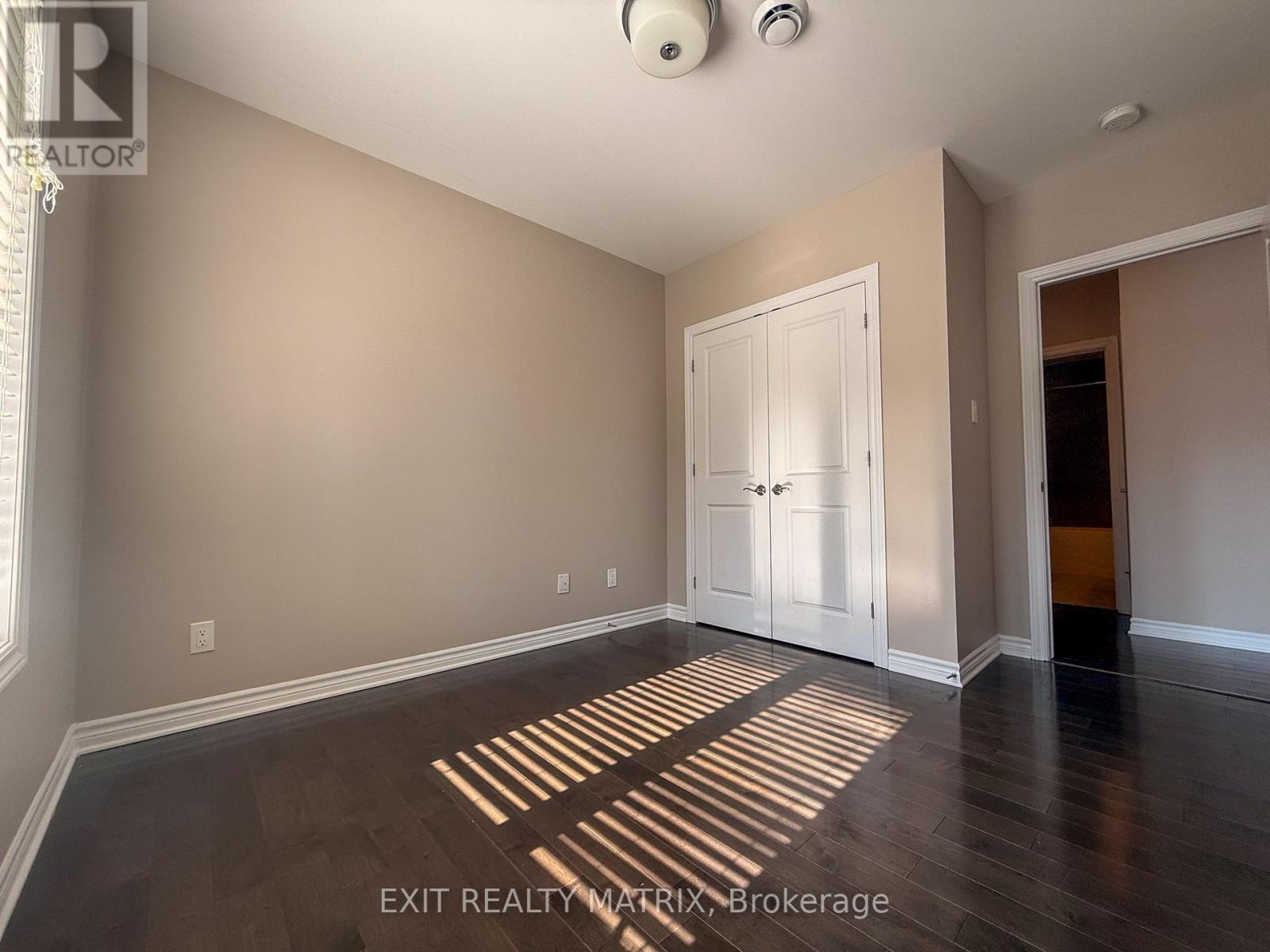 305 - 300 Solstice Crescent