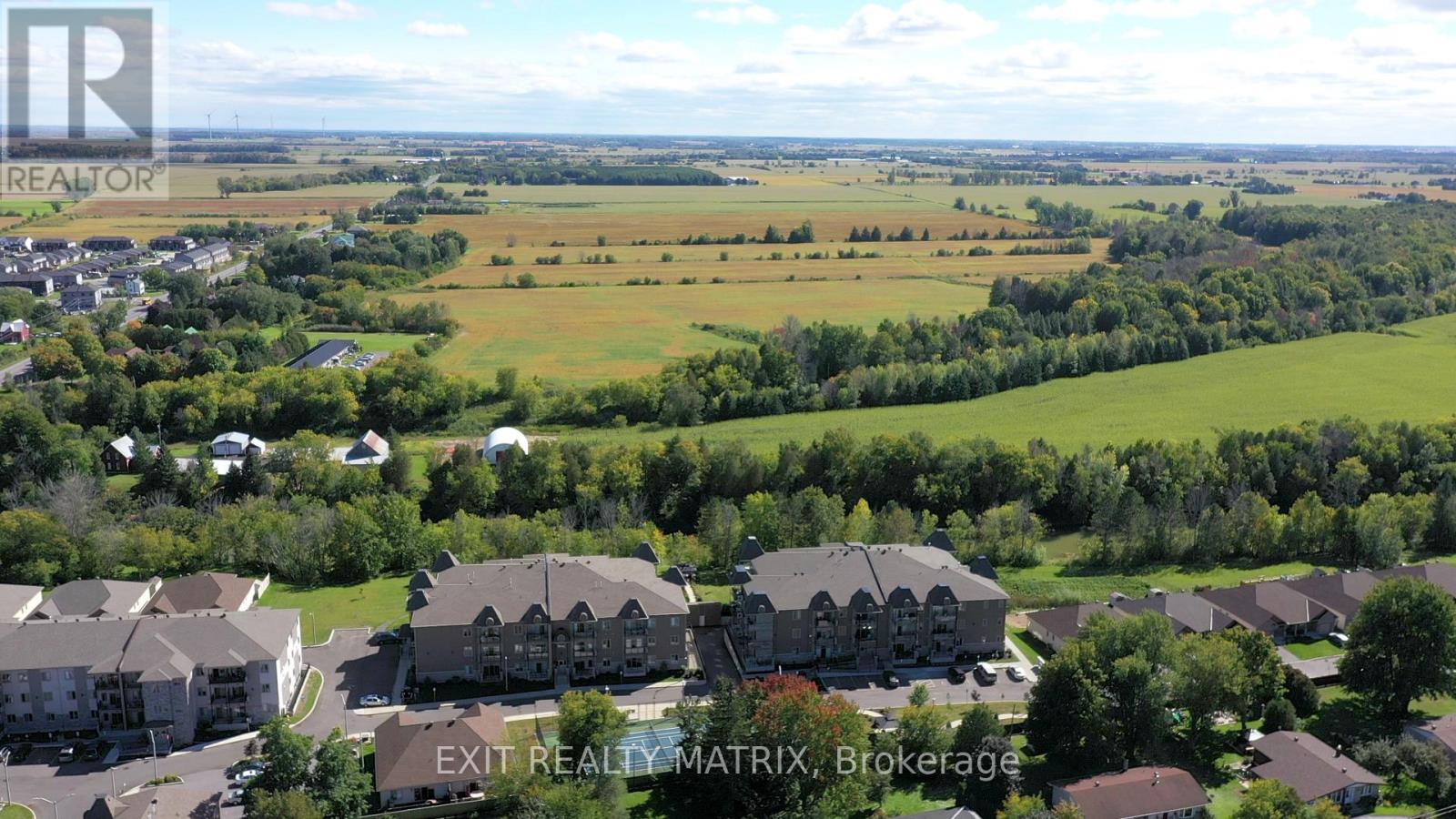 305 - 300 Solstice Crescent