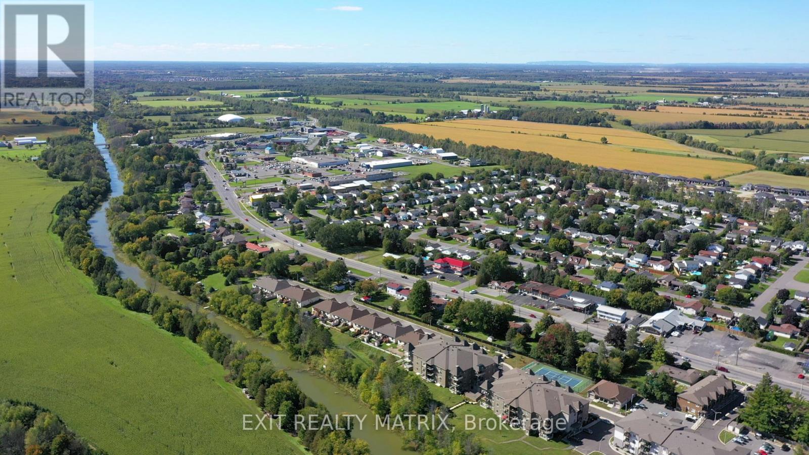 305 - 300 Solstice Crescent