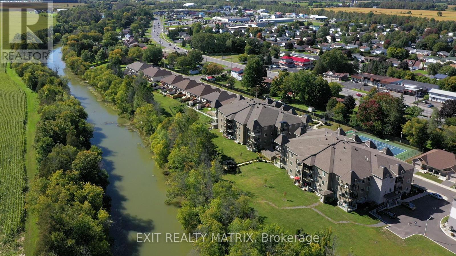 305 - 300 Solstice Crescent