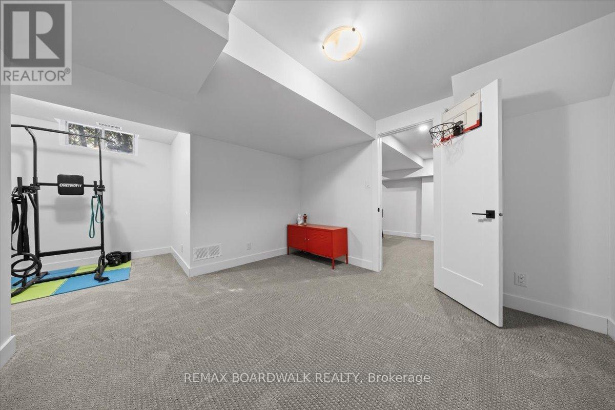 1535 Kamouraska Circle