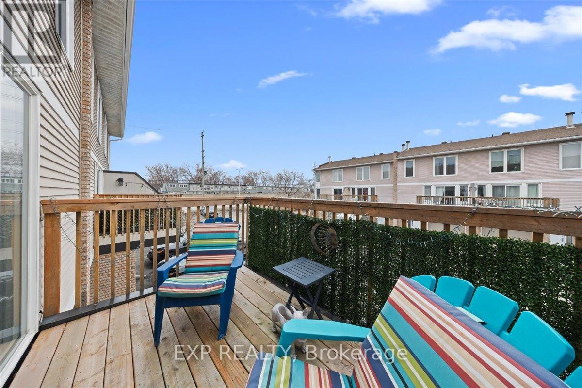 D - 284 Dalehurst Drive