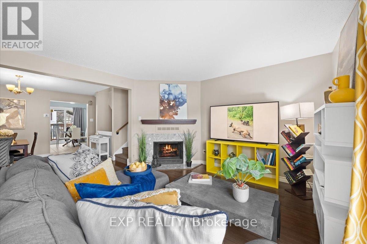 D - 284 Dalehurst Drive