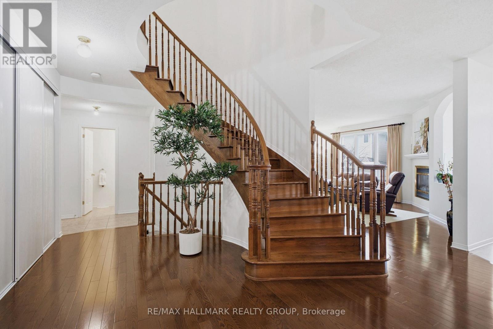 747 Larcastle Circle