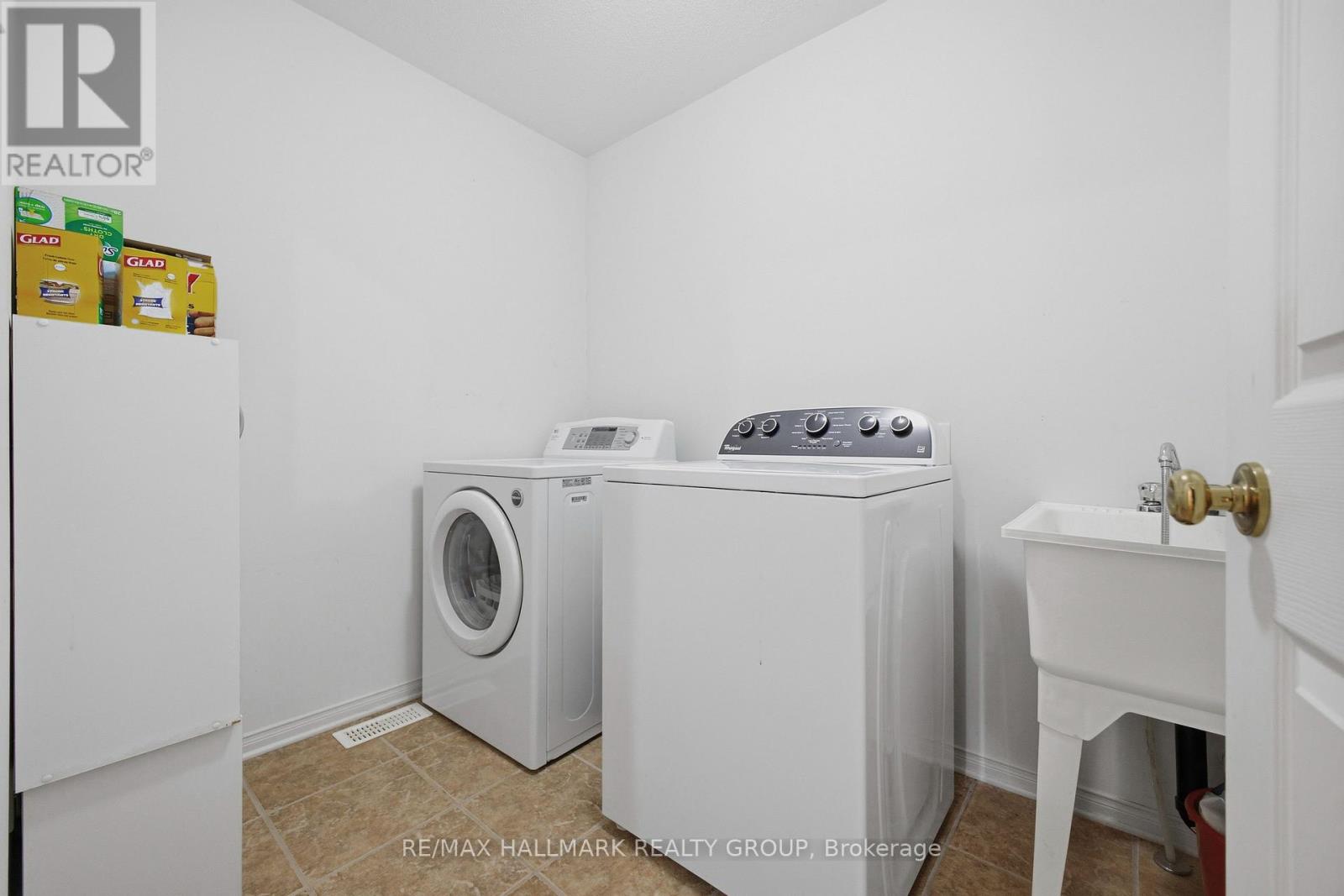 747 Larcastle Circle