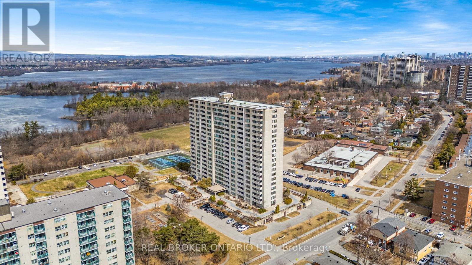 506 - 2625 Regina Street