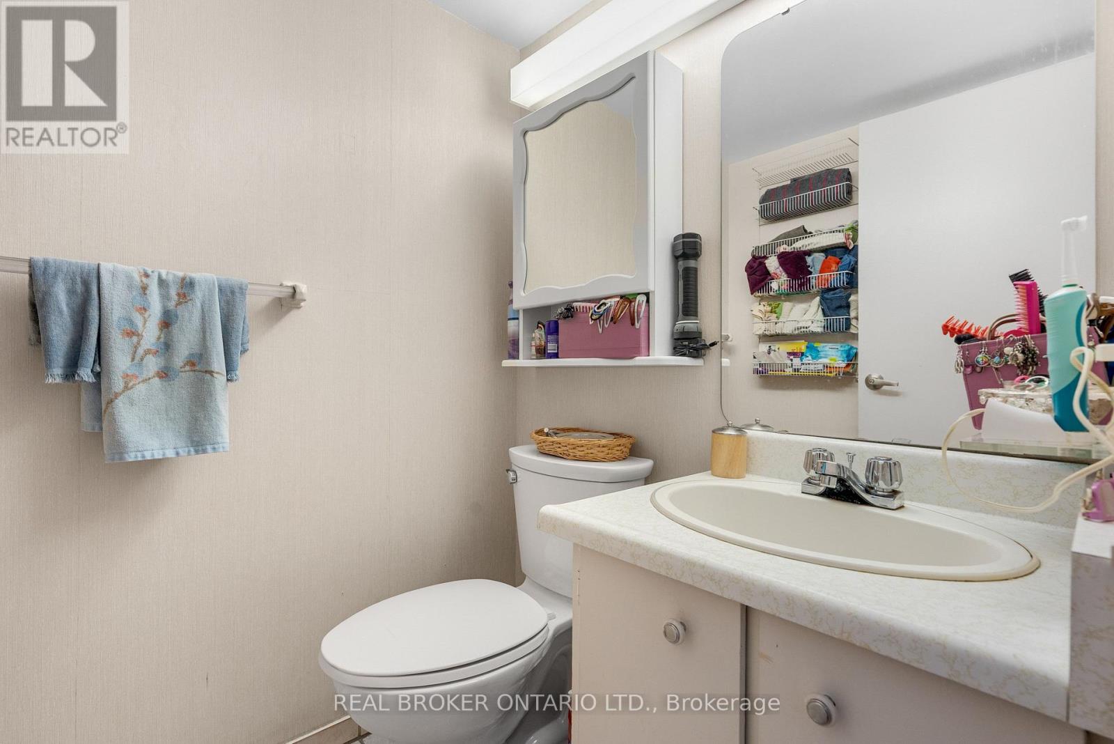 506 - 2625 Regina Street