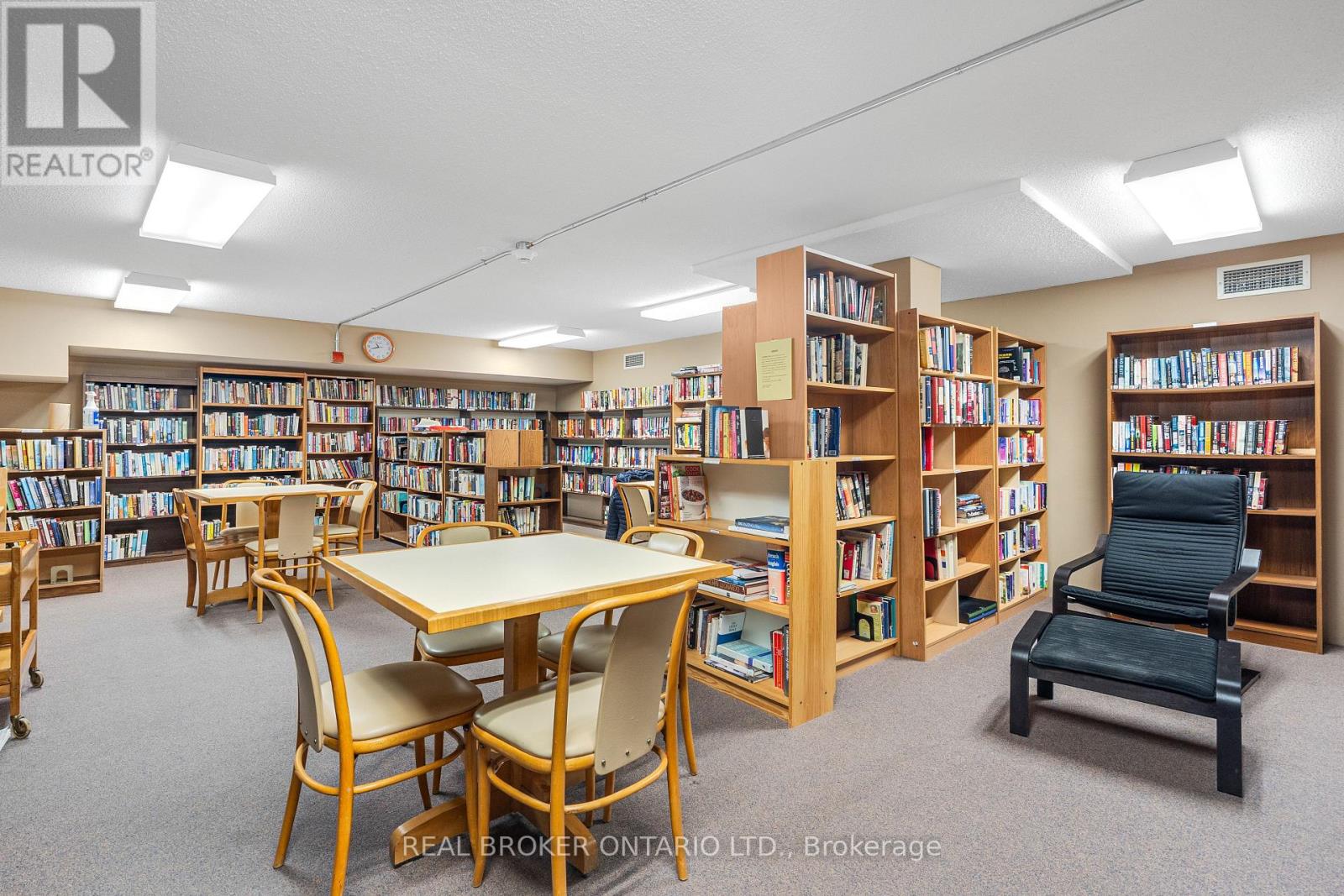 506 - 2625 Regina Street