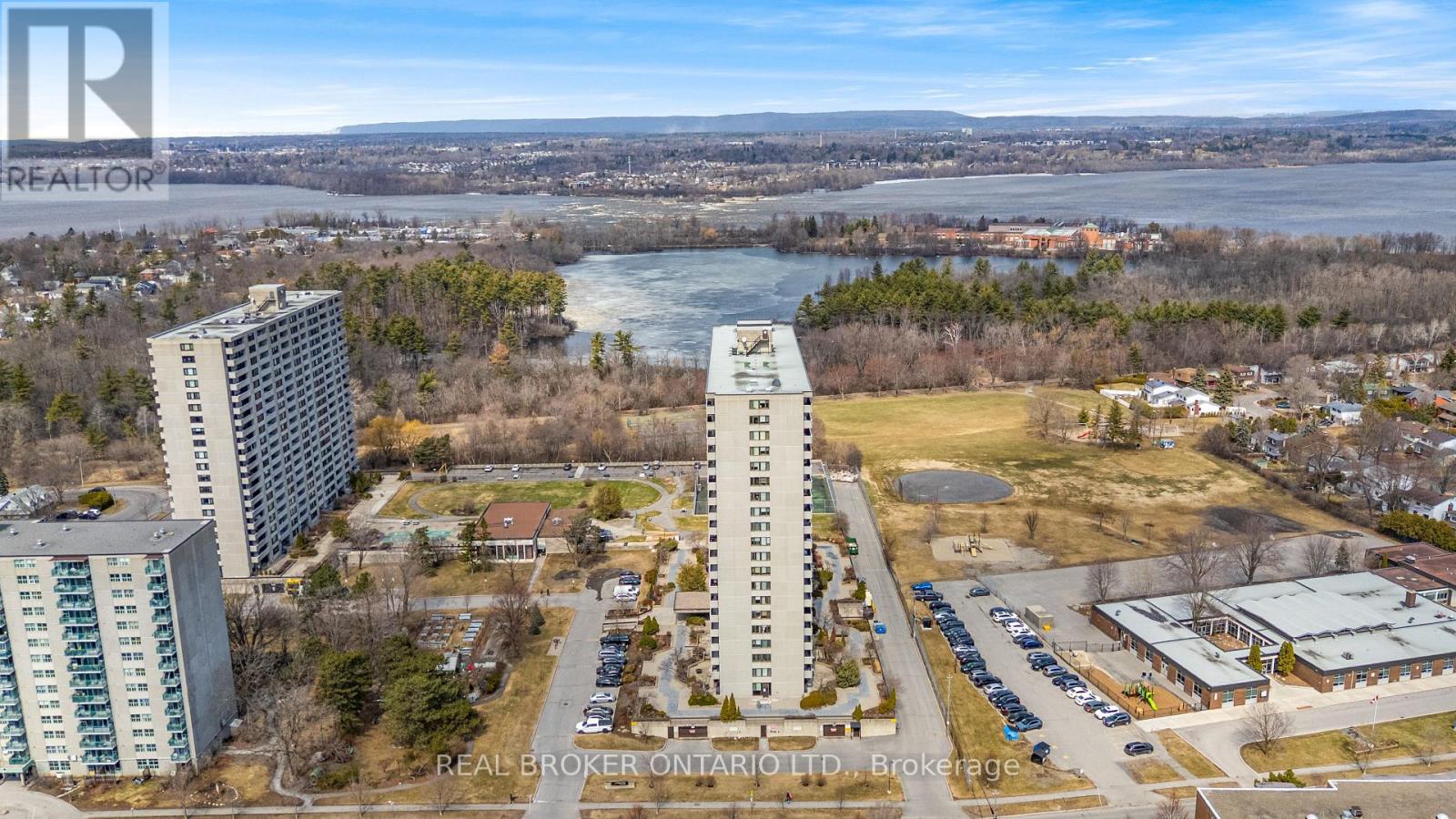 506 - 2625 Regina Street