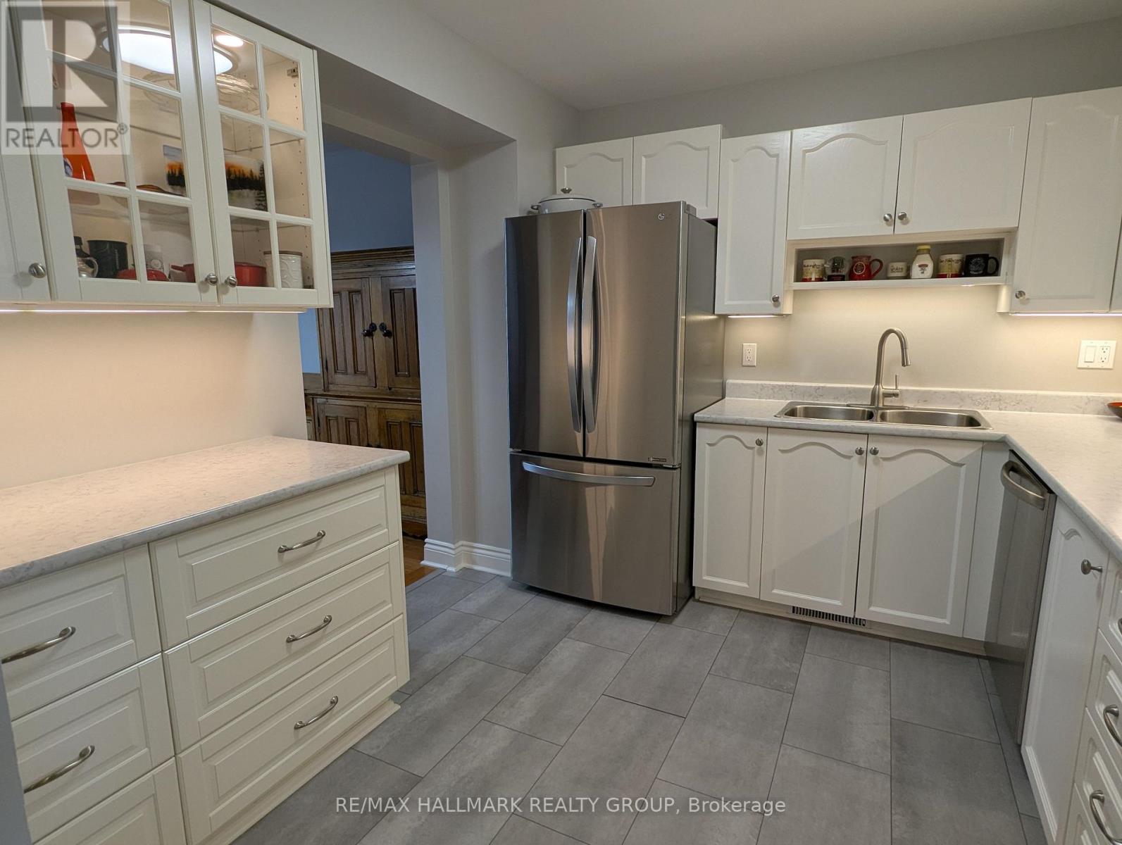 155 Markland Crescent