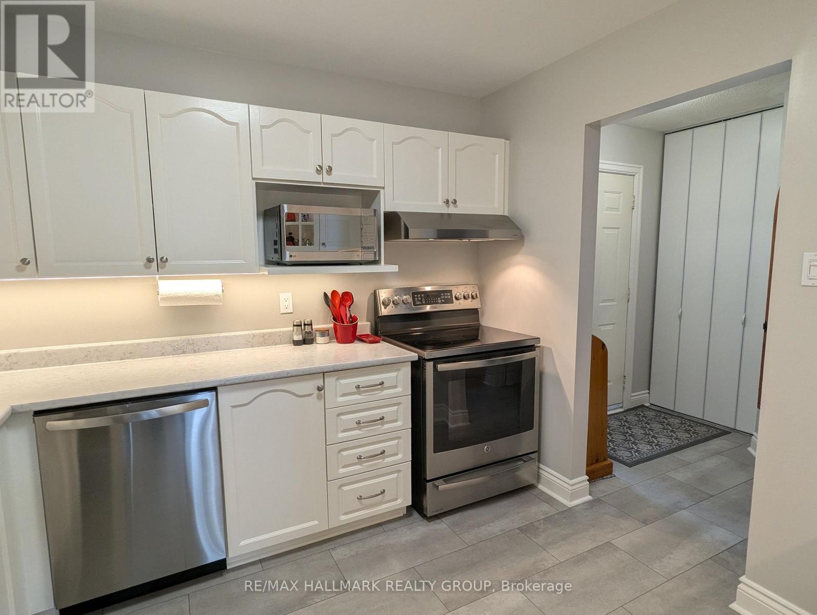 155 Markland Crescent