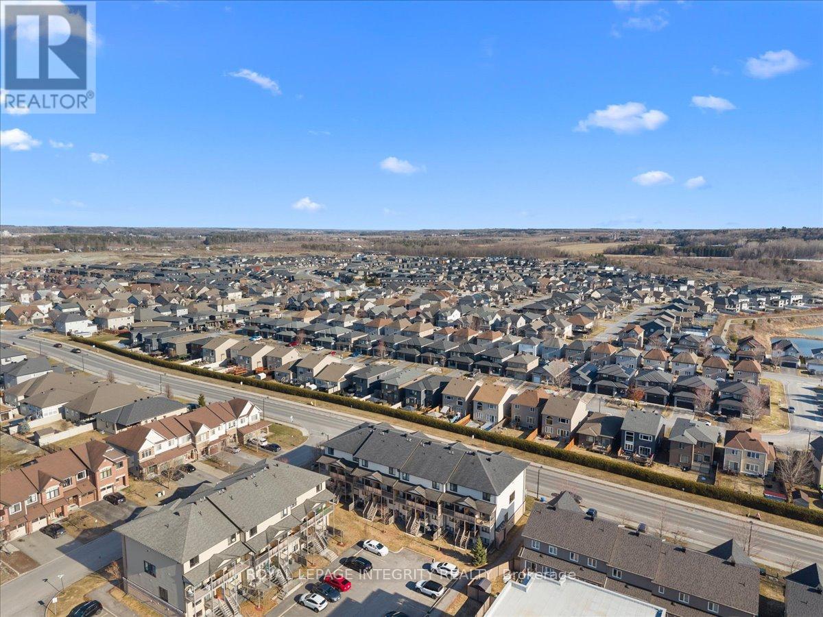 11 - 1124 Docteur Corbeil Boulevard