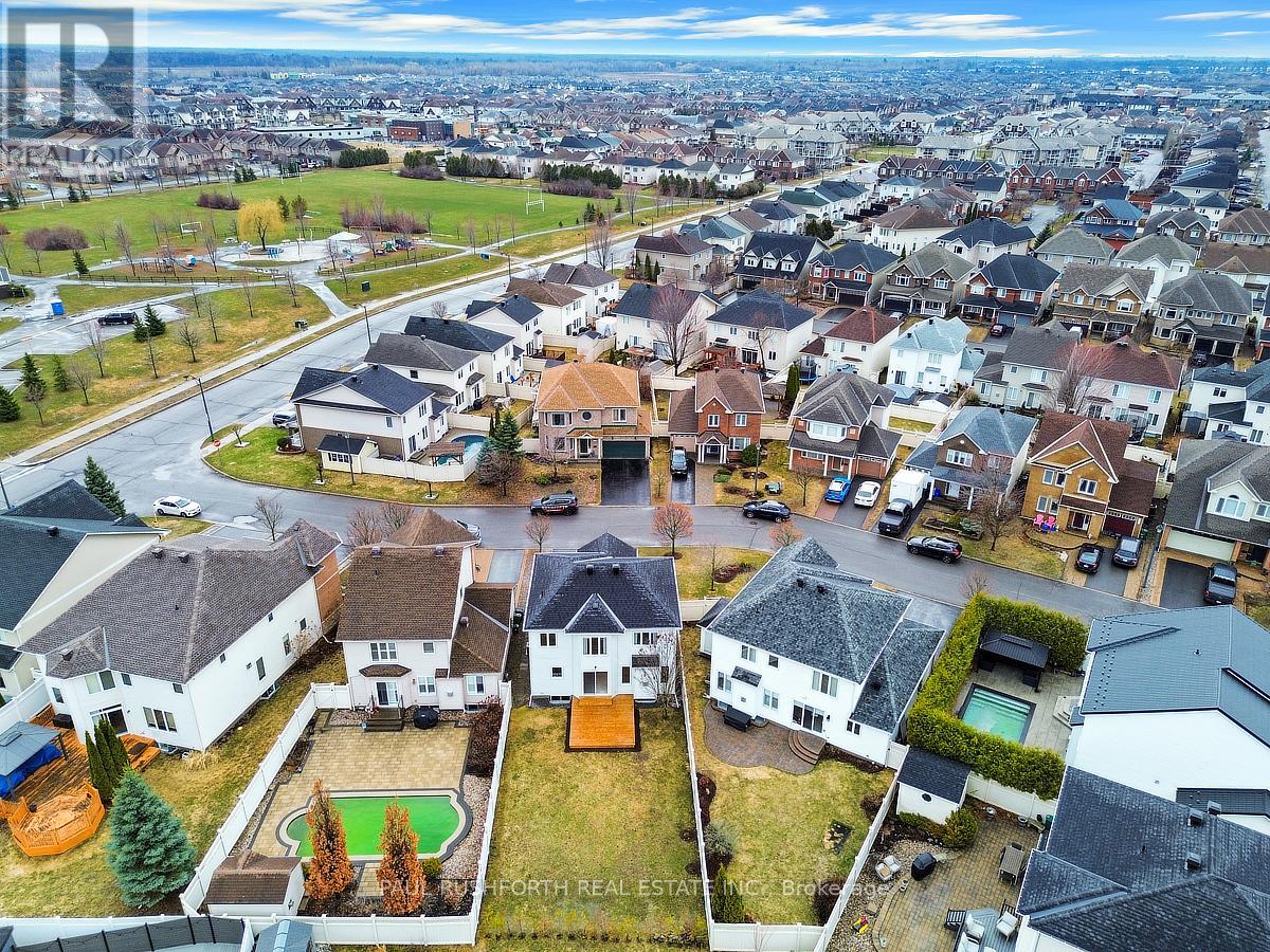 310 Sarabella Street