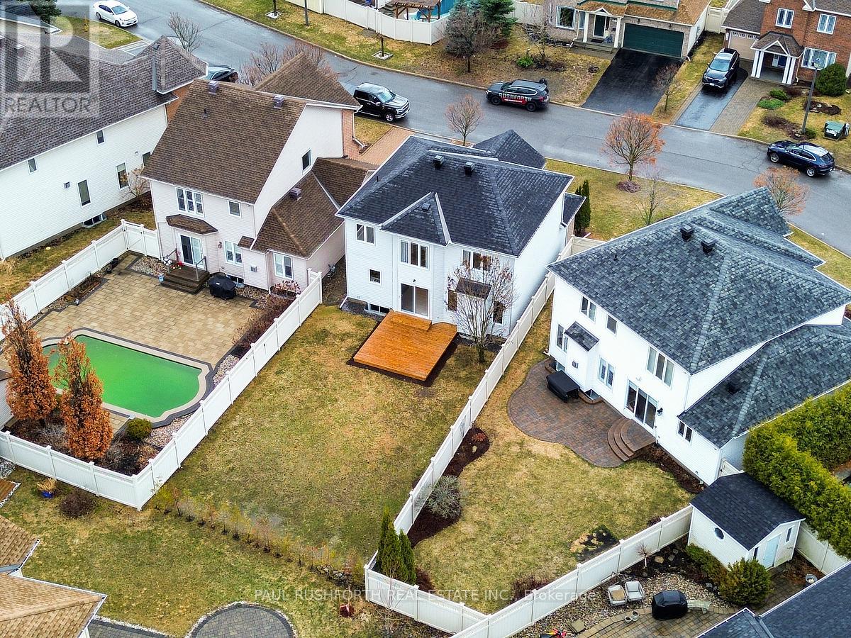 310 Sarabella Street