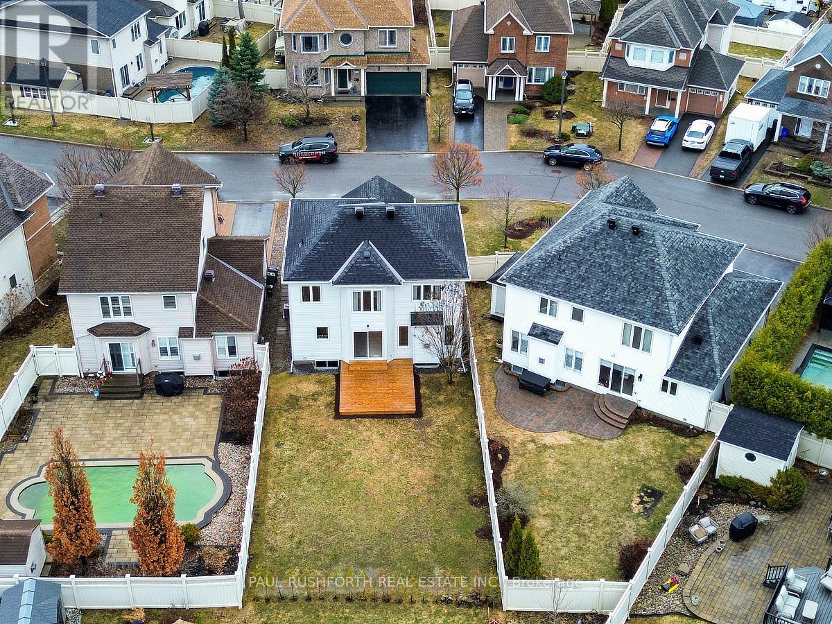 310 Sarabella Street