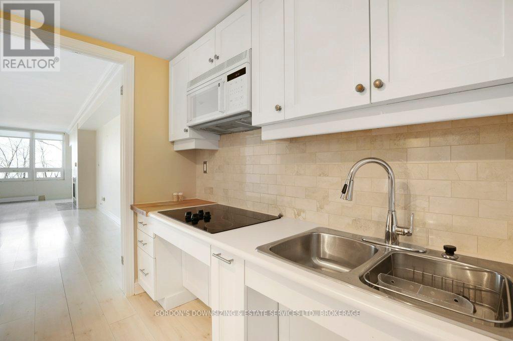 103 - 3099 Carling Avenue