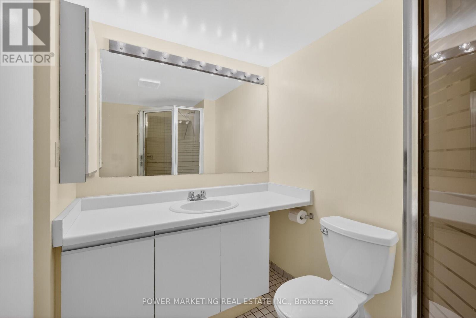 1204 - 2760 Carousel Crescent